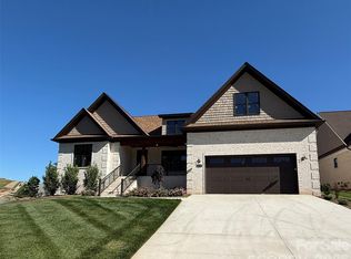 4559 Holly Cir NE, Conover, NC 28613