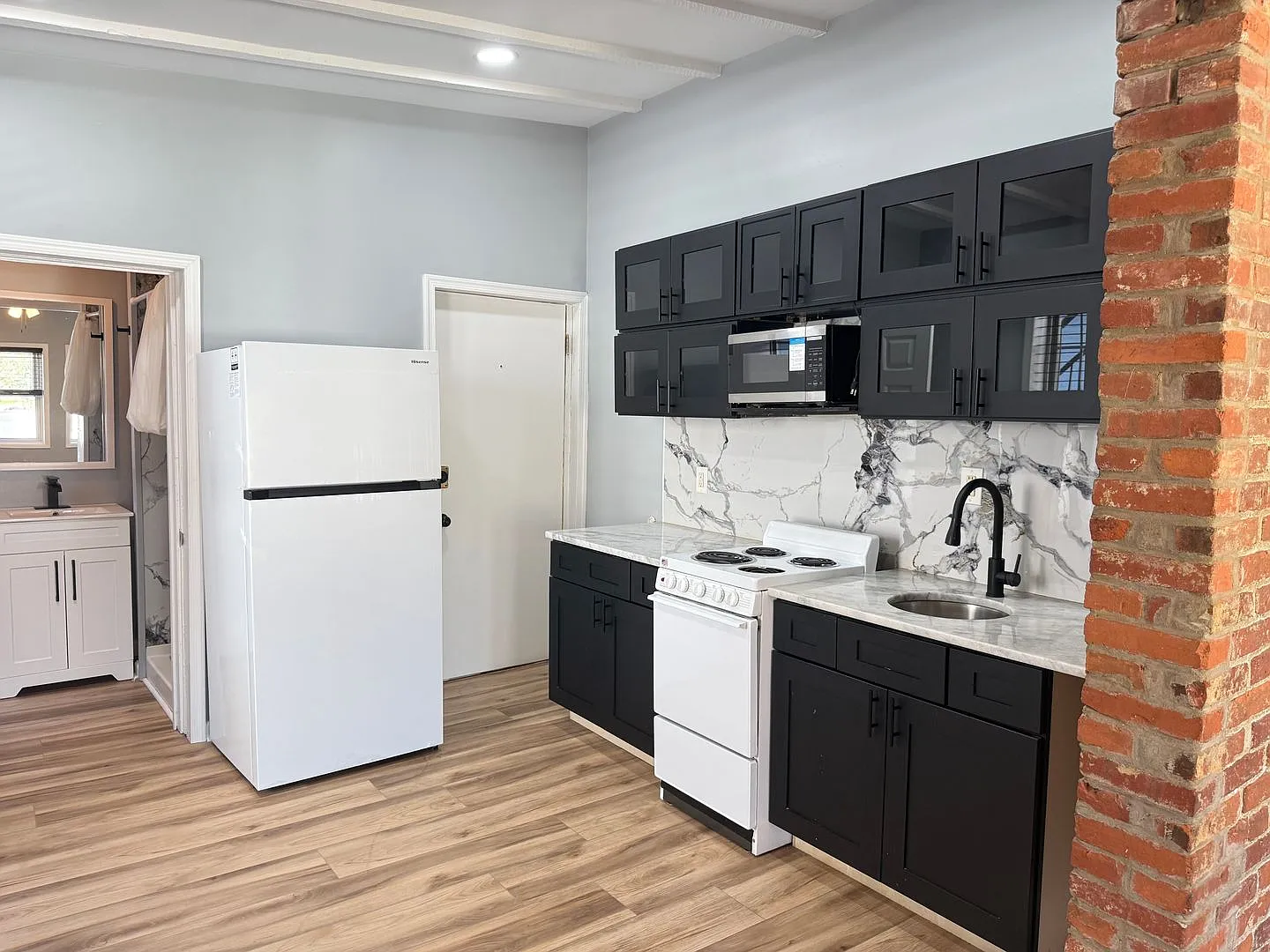 122 College Ave. — Photo 4