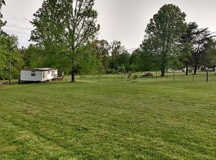 420 Flint Rd, Waco, KY 40385