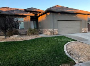 523 Pinyon Ln, Mesquite, NV 89027
