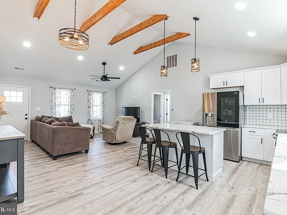 2nd image of 26264 Dogwood Dr