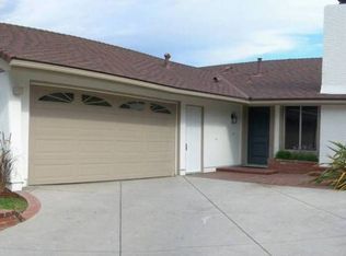 489 W Shenandoah St, Thousand Oaks, CA 91360
