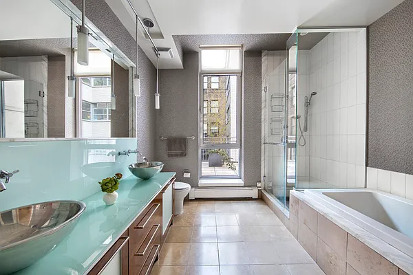 Sold by Compass | media 8