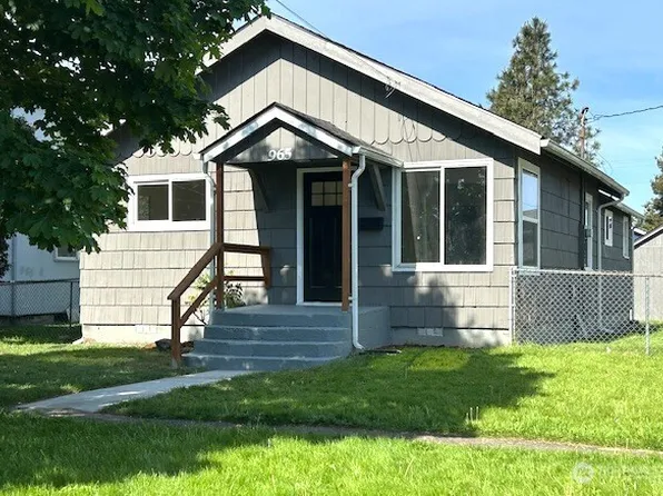 965 8th, Longview, WA 98632