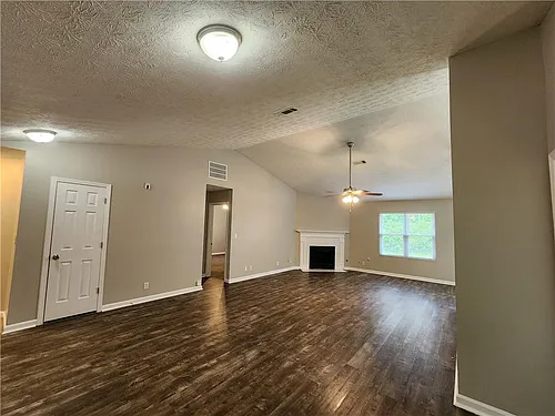 3050 Sentinel Pkwy Photo 1