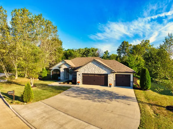 135 E Daniel St, Columbia, MO 65202