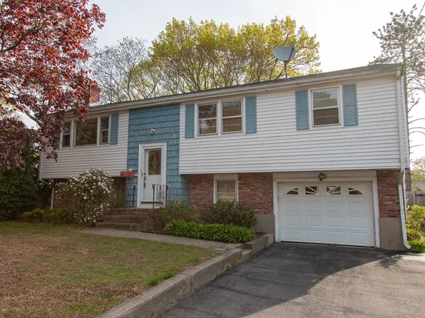 34 Cottage Grove Ave, Brockton, MA 02301