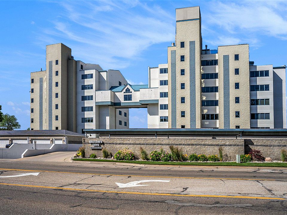 1st image of 2964 Lakeshore Dr Unit E601