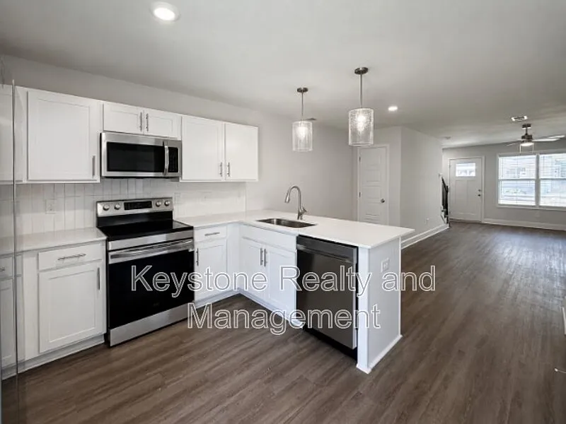 2 bed, 2.5 bath, 1224 sqft, $1,395 — Photo 4