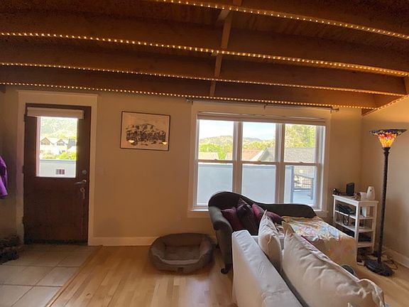 3rd image of 1941 Pearl St Unit 302