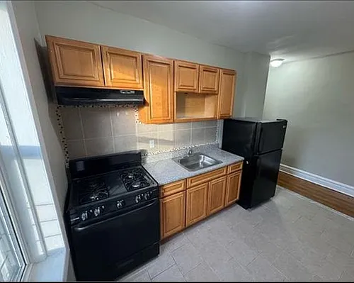 196 Roseville Ave Photo 1