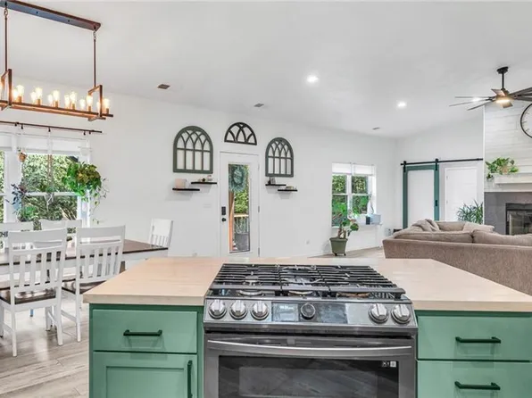 11850 SE Castile Dr, Edgerton, MO 64444