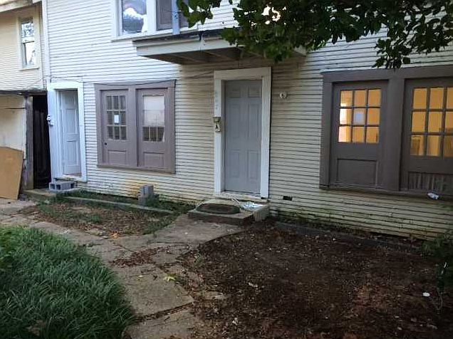 1st image of 2407 Gilbert Dr