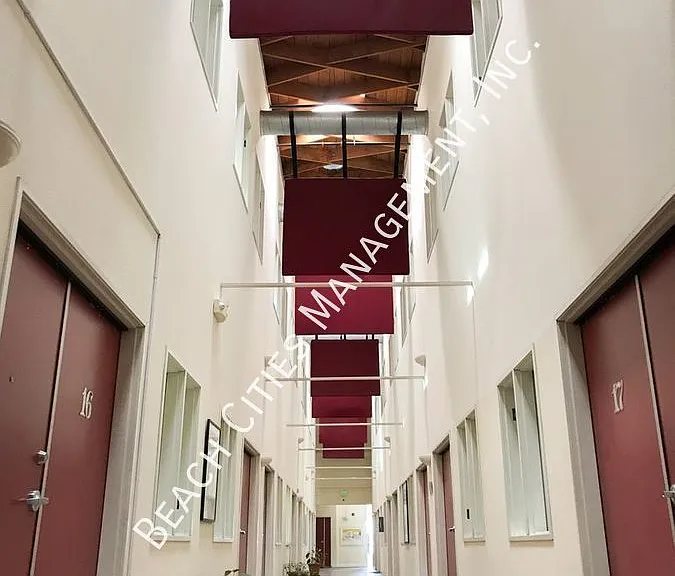 278 Alamitos Ave #14 — Photo 3