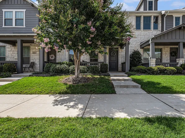 6541 Iron Horse Blvd, North Richland Hills, TX 76180