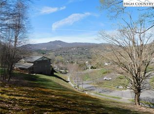 66 Orchard Ln, Banner Elk, NC 28604