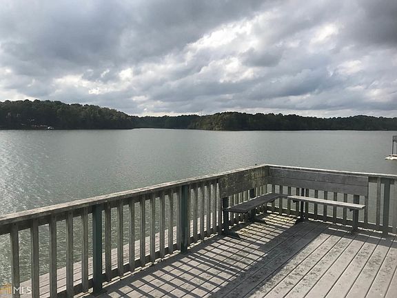 2nd image of 4485 Shoreline Dr