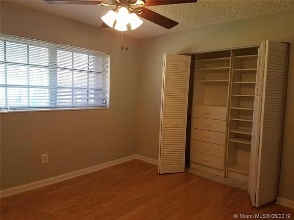 5th image of 16410 SW 77th Ct