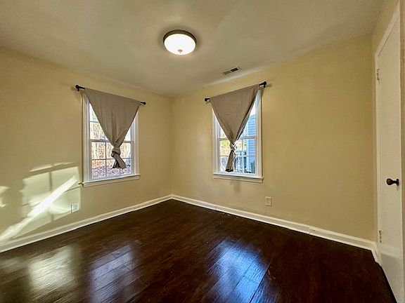 5th image of 1524 Argonne Blvd
