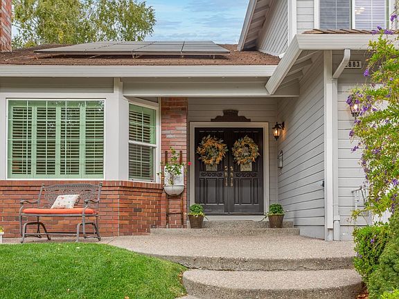 4th image of 2883 Saint Andrews Road