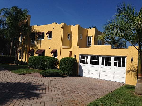 1st image of 625 Royal Palm Pl