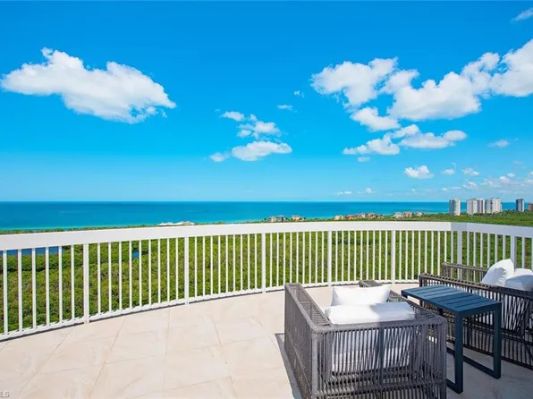 7117 Pelican Bay BLVD #PH 17, NAPLES, FL 34108