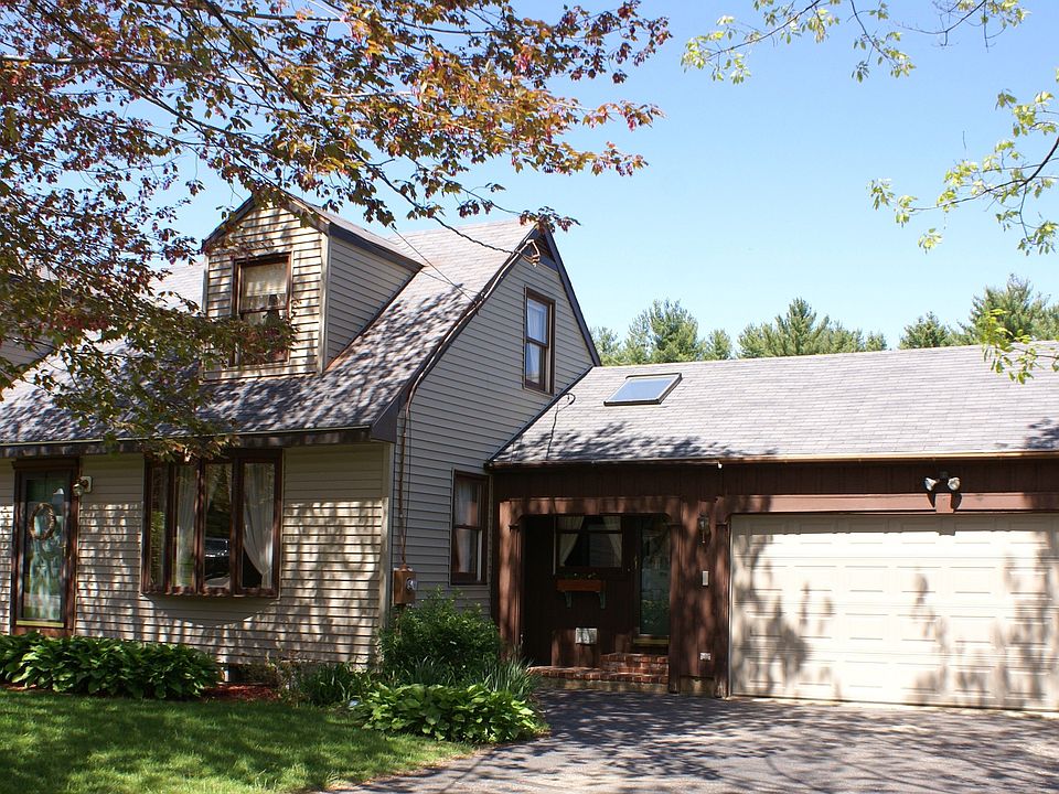 16 RICHARDSON DRIVE