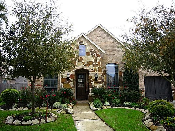2nd image of 25415 Greenwell Springs Ln