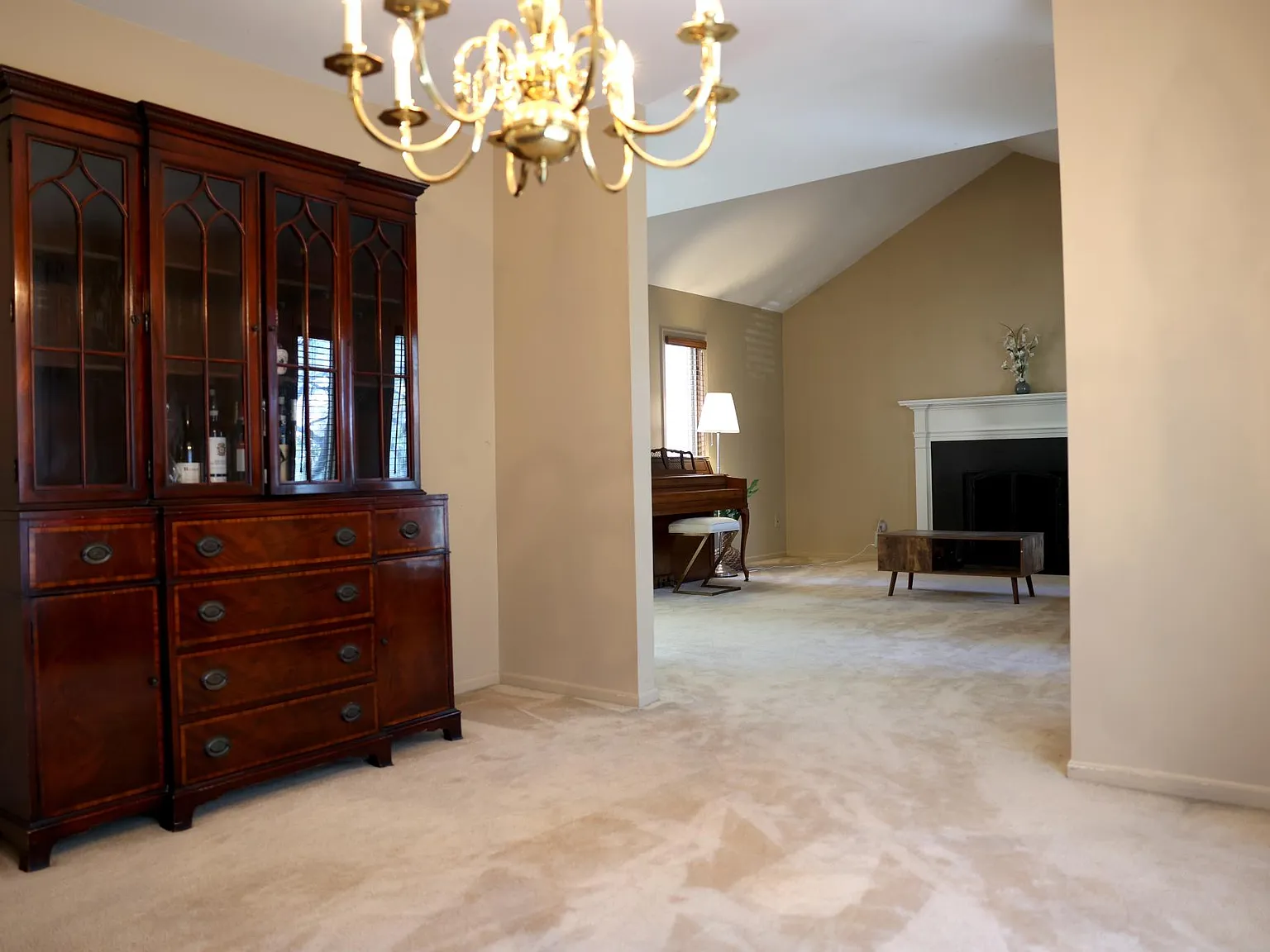 2 bed, 2.5 bath, $3,400 — Photo 3