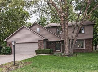 158 Wellington Pkwy, Noblesville, IN 46060