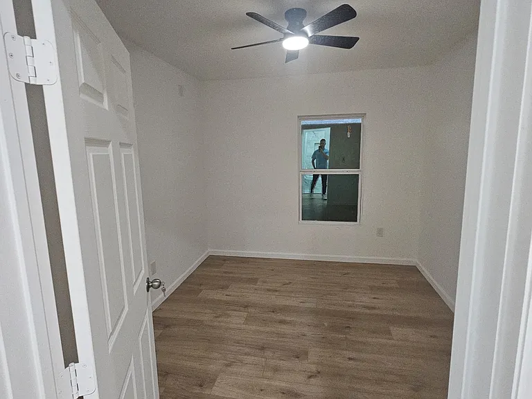3802 Kynard St — Photo 13