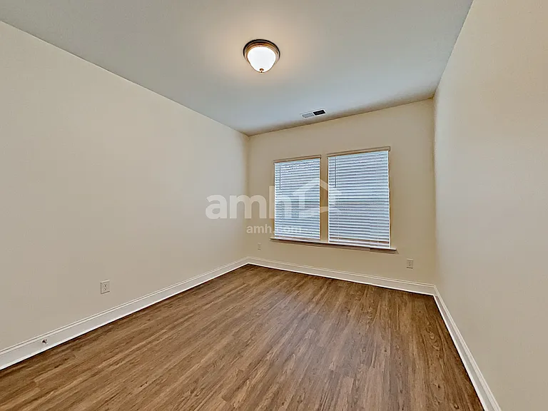 17322 Alydar Commons Ln — Photo 29