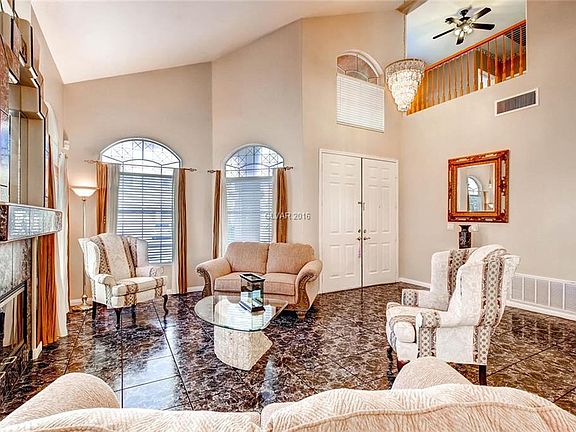 4th image of 8951 Lansberry Ct #0