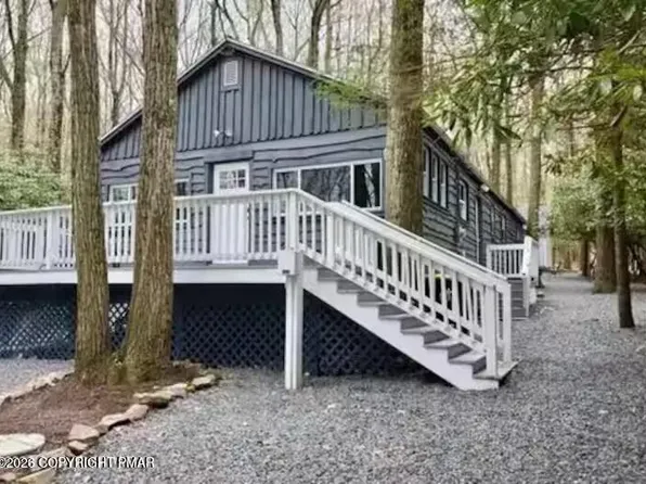 29 Lakeview Dr, Lake Harmony, PA 18624