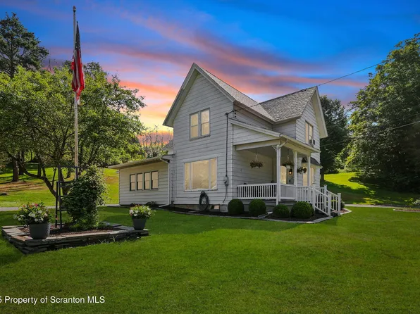 1384 State Route 106, Clifford Township, PA 18407