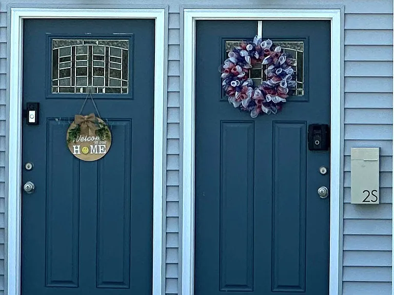 Brookwood at Sayville — Photo 10