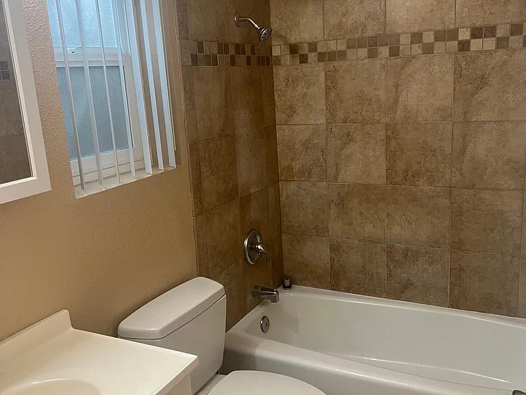4554 Campus Ave #3 — Photo 13