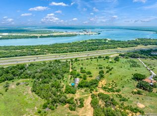 16183 Interstate Highway 37 S, Elmendorf, TX 78112