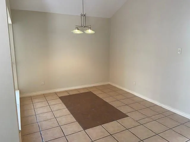 15519 Creekhaven Dr — Photo 5