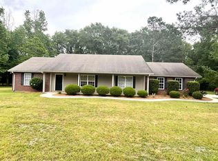 213 Edgewood Ct, Atmore, AL 36502