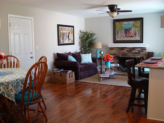 Kitchen, Dining & Family Rm