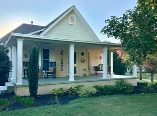 224 S Hunt St, Sharon, TN 38255