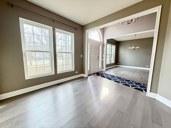 5th image of 11863 Presley Cir