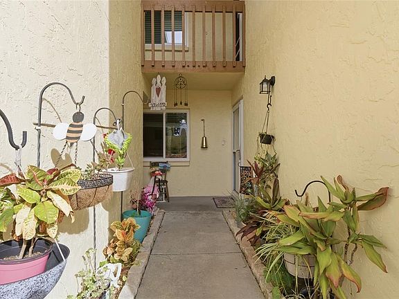 4th image of 6699 San Casa Dr Unit T1
