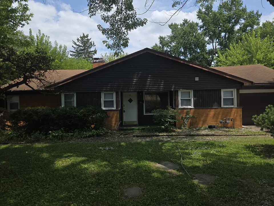 1706 Costello Dr