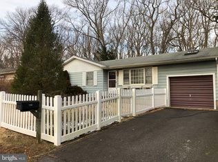 749 Hardean Rd, Brick, NJ 08724