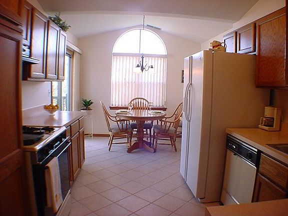 KITCHEN AND EATING