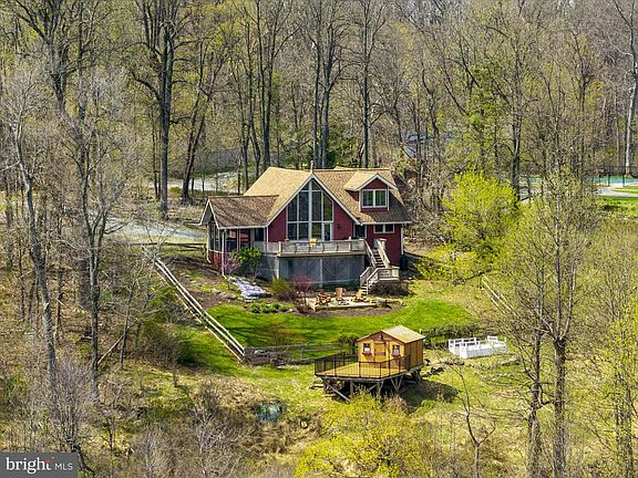 4th image of 17352 Raven Rocks Rd