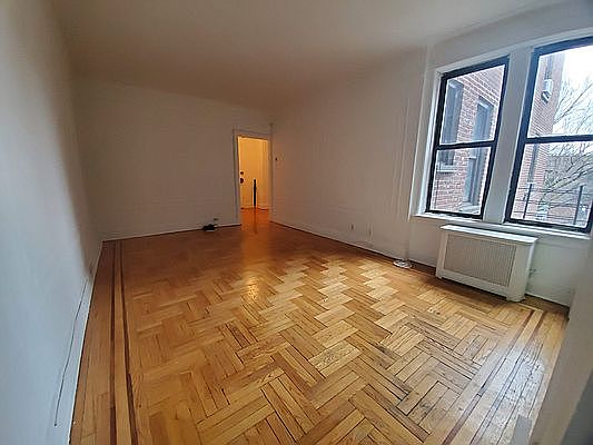 2nd image of 43-15 46th St #E16
