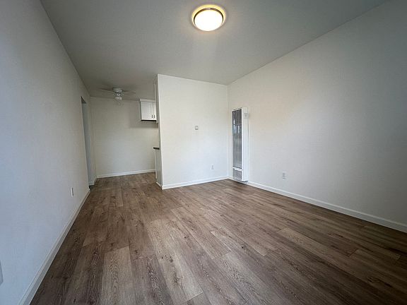 4th image of 1428 French St Unit 1